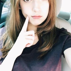 Meet your Posher, Mae